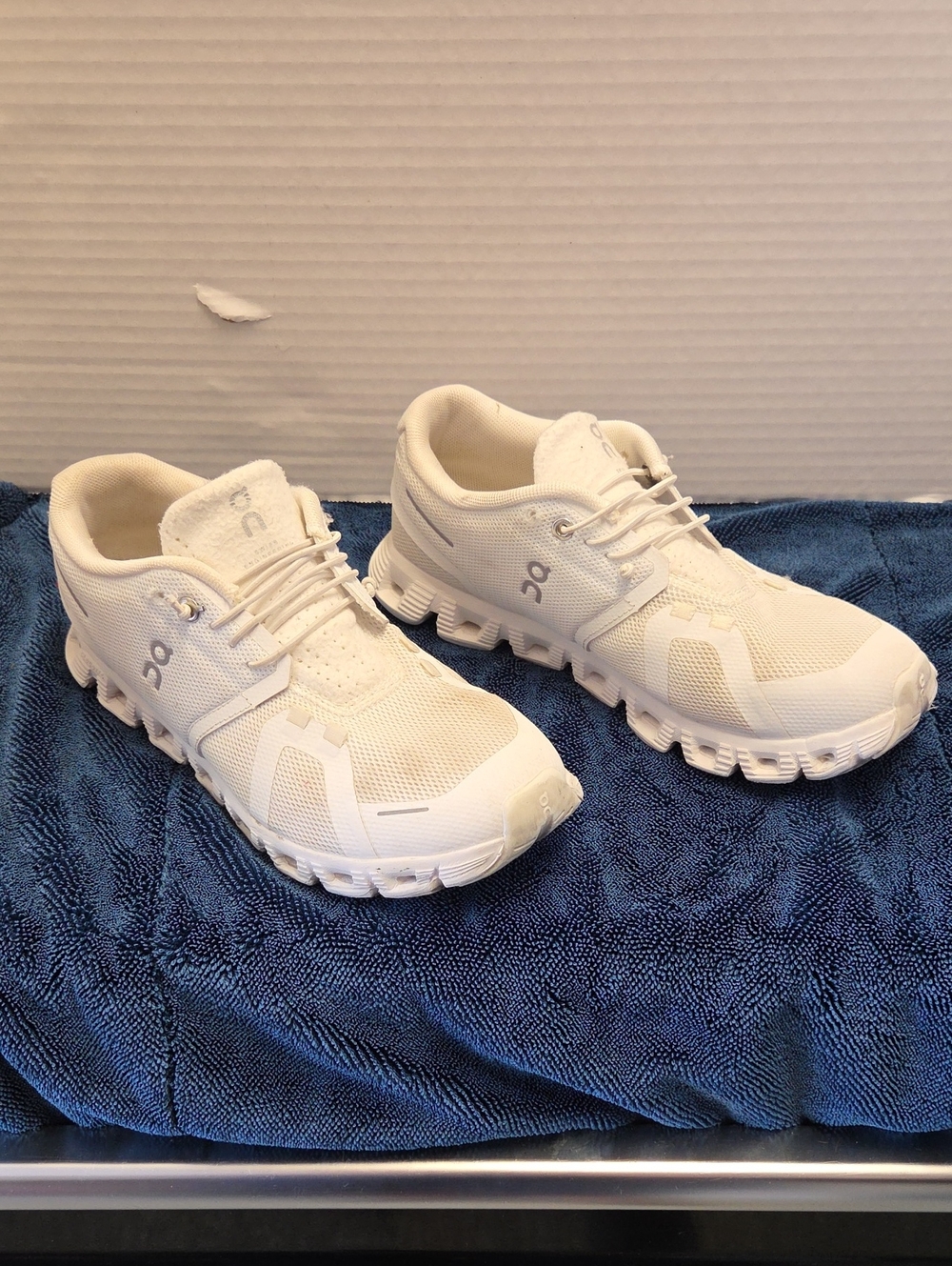 On Running All-White Women's Cloud Sneakers. Size 7.5